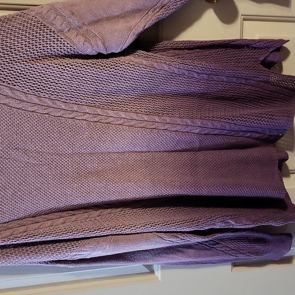 Sweater - Picture 3 of 3